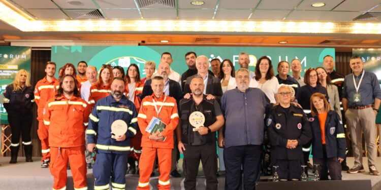 Βράβευση της Ε.Ο.Δ.Α. στο 5ο Forum του Σ.Π.Α.Υ. με θέμα «Υμηττός 2030»